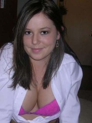 horny Dyersville woman looking for horny men